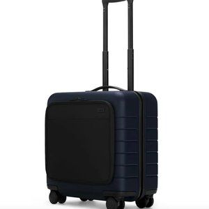 <SORRY, THIS WAS SOLD>:  The Daily Carry-On with Pocket - Navy/Black